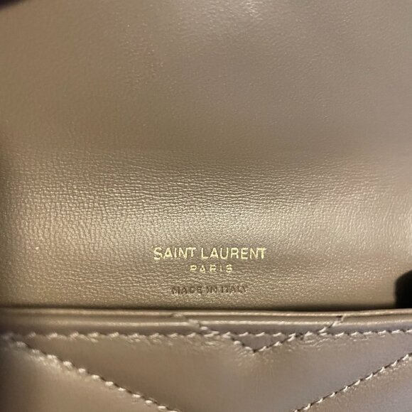 Saint Laurent Cassandre Matelassé Small Envelope Wallet in Dusty Grey - Picture 8 of 12